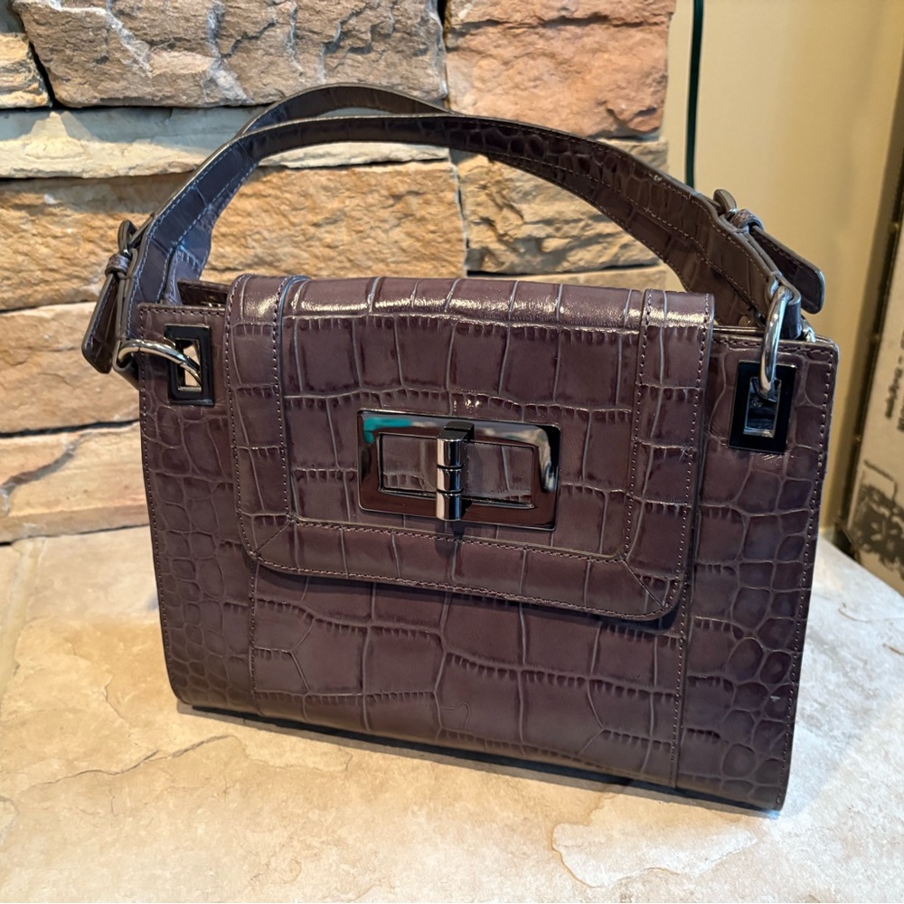 Elegant Gray Crocodile-Embossed Women's Bag